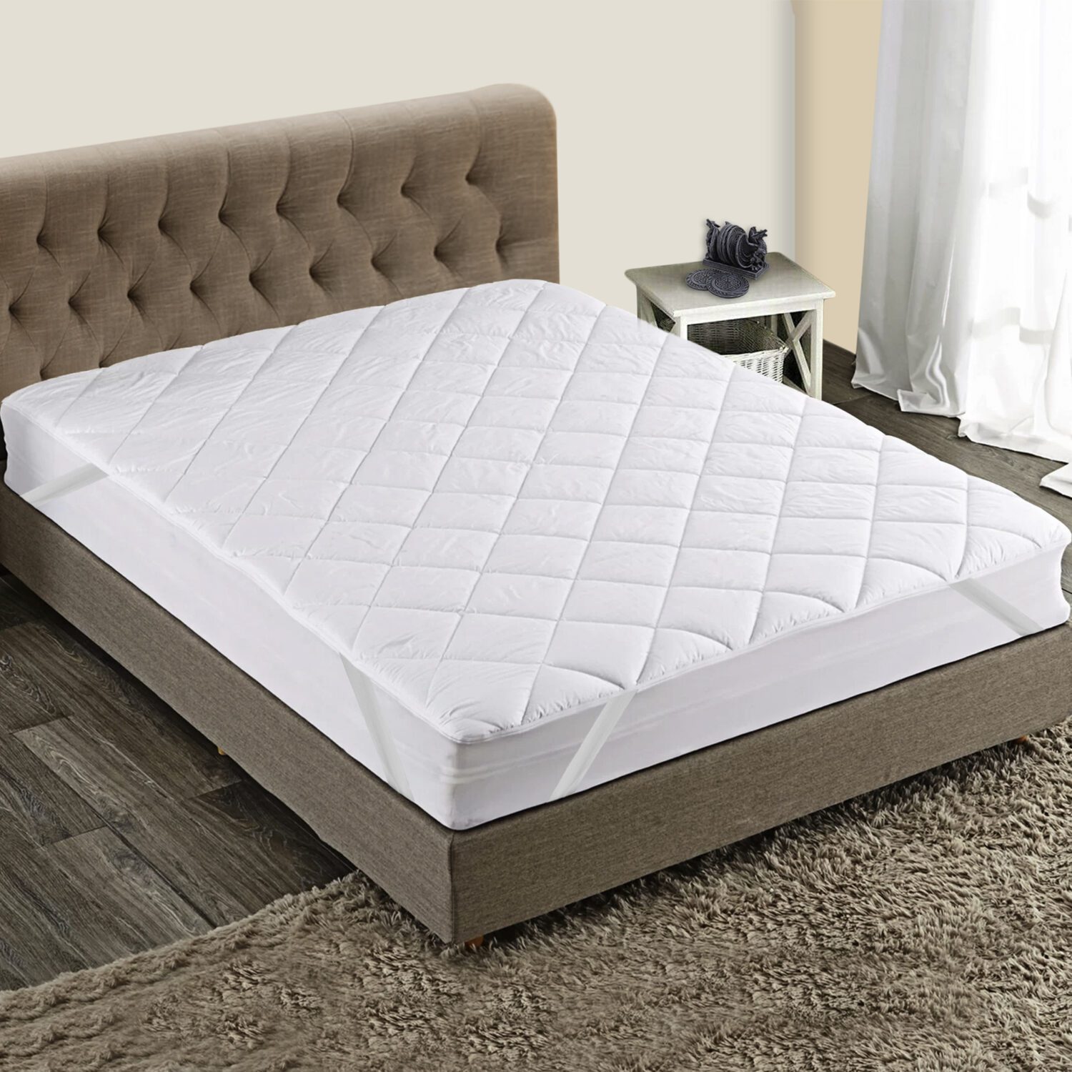 Quilted-Mattress-Protector-White-Cotton-Waterproof-and-Elastic-Fitted-Mattress-Protector